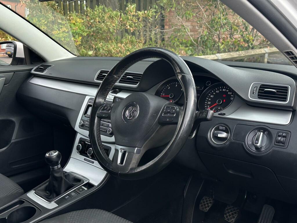 Volkswagen Passat 2.0 Tdi Bluemotion Tech Sport Dsg Euro 5 Ss Grey #19