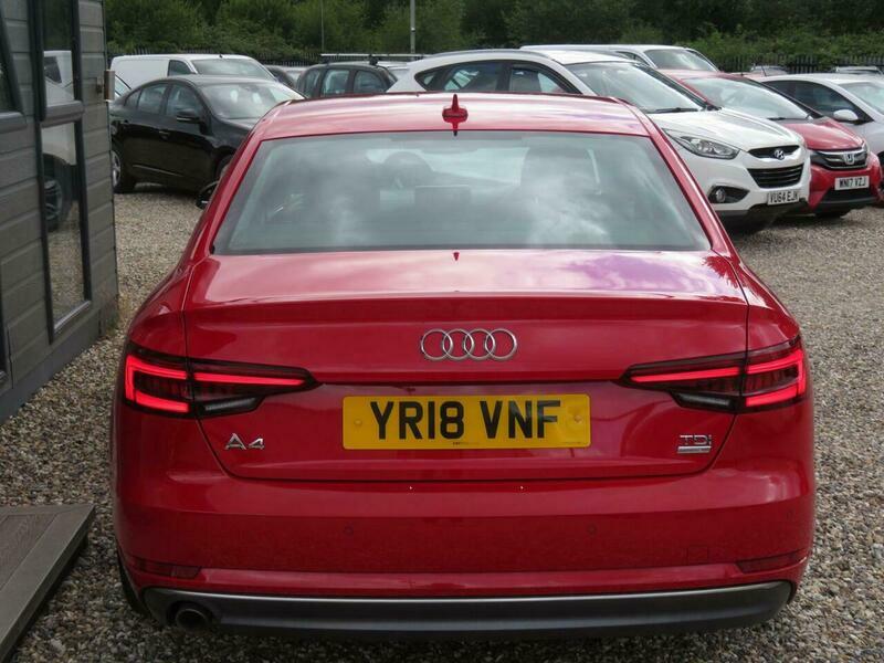 Audi A4 2.0 Tdi Ultra Se YR18VNF Red #5
