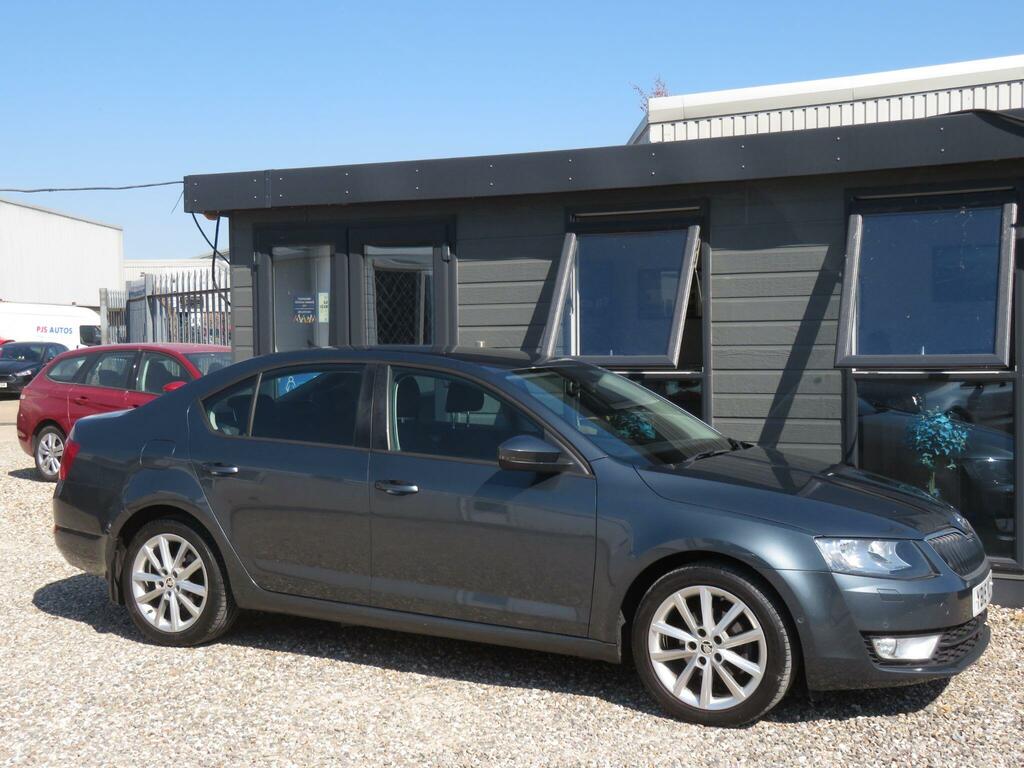 Skoda Octavia 1.6 Tdi Se Business Dsg Euro 5 Ss White #29