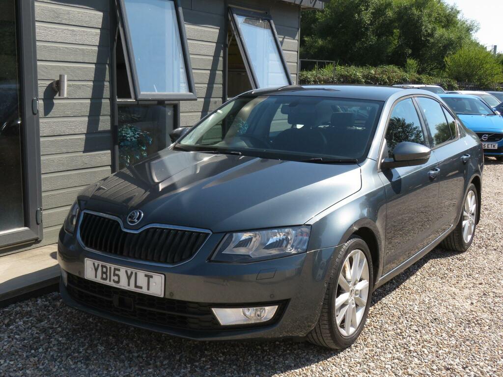 Skoda Octavia 1.6 Tdi Se Business Dsg Euro 5 Ss White #30