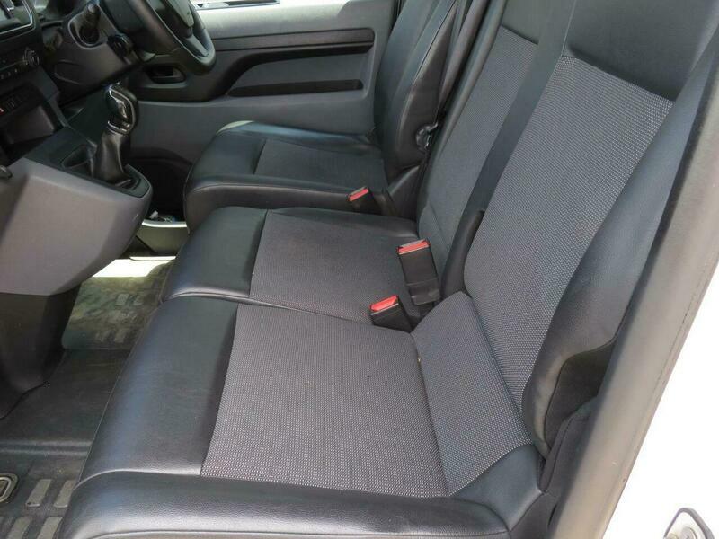 Peugeot Expert S 1000 Bluehdi 95 L2h1 Standard Mwb Low Roof 1749 White #13