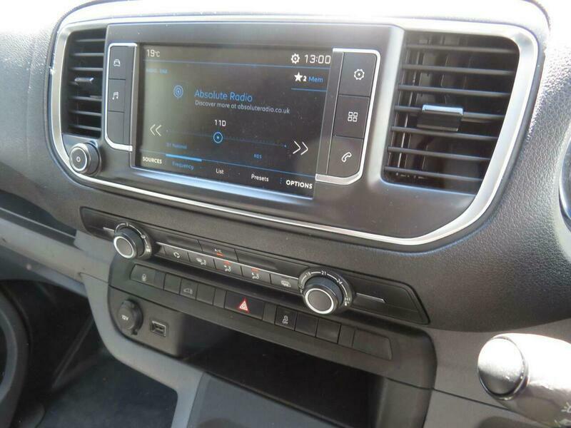 Peugeot Expert S 1000 Bluehdi 95 L2h1 Standard Mwb Low Roof 1749 White #15