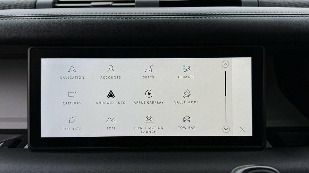 Land Rover Defender 110 2.0D 240Se Green #29