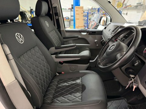 Volkswagen Transporter Volkswagen Transporter 2010 Black #30