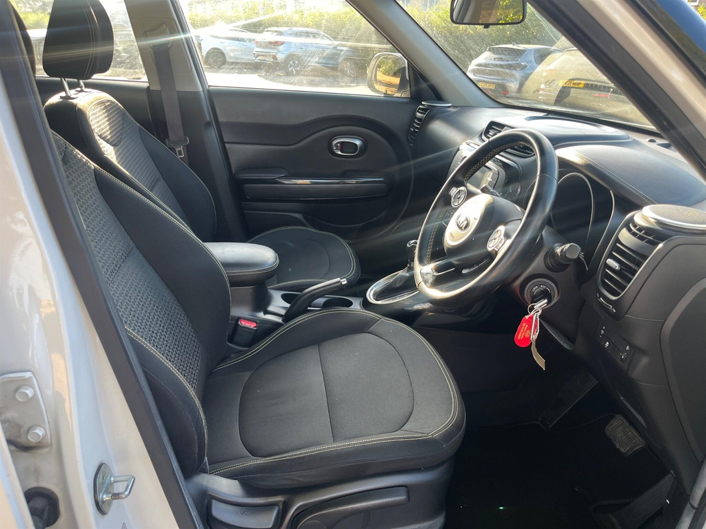 Kia Soul Soul Hat 1.6 Crdi 126Bhp Connect Pls Silver #9