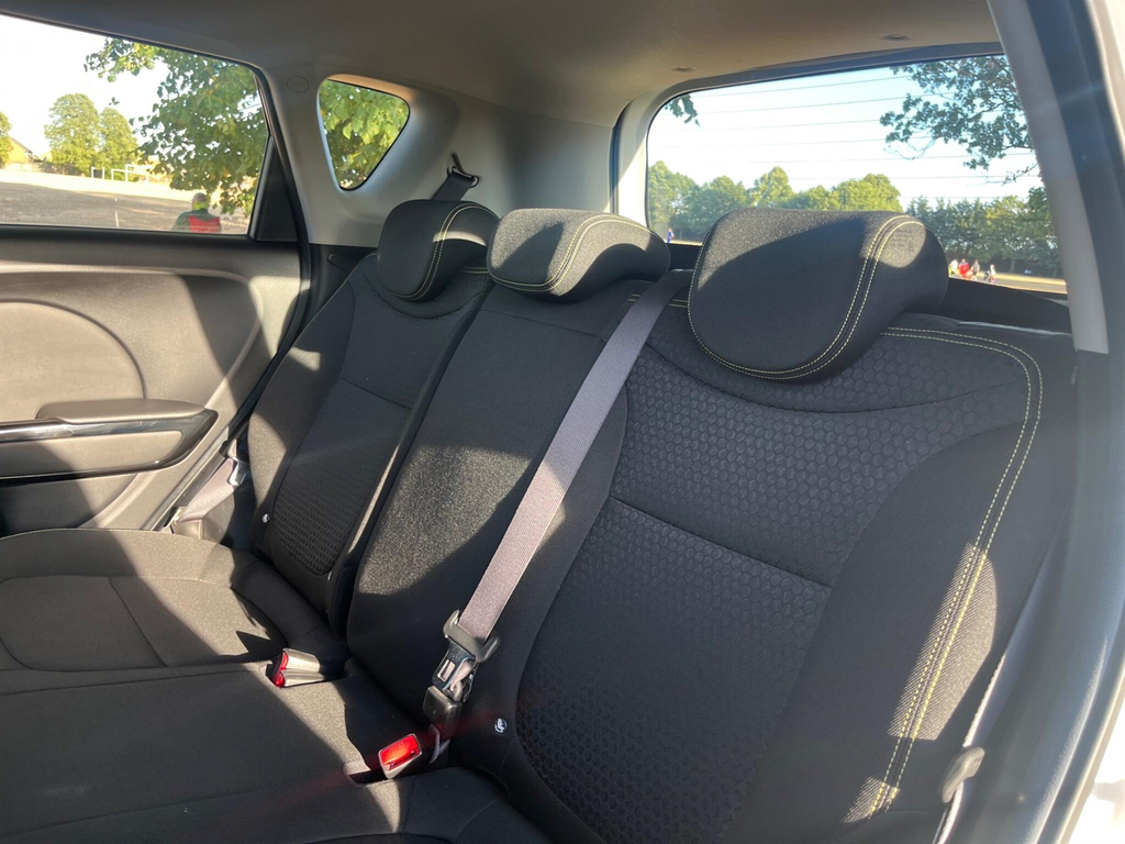 Kia Soul Soul Hat 1.6 Crdi 126Bhp Connect Pls Silver #19