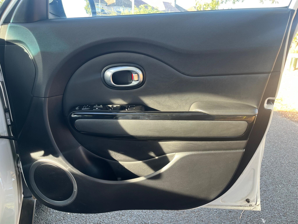 Kia Soul Soul Hat 1.6 Crdi 126Bhp Connect Pls Silver #12