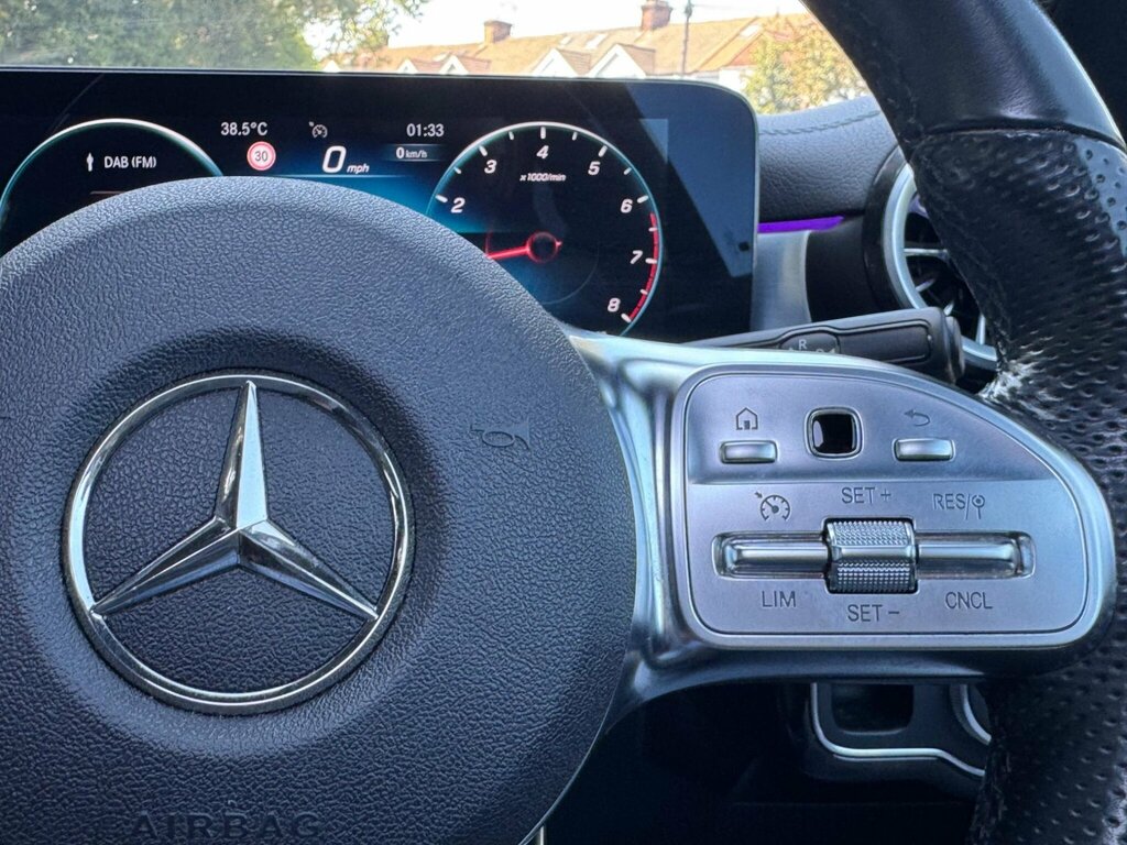 Mercedes-Benz CLA Class Saloon 1.3 Cla200 Amg Line Coupe 7G-dct Euro 6 S Grey #41