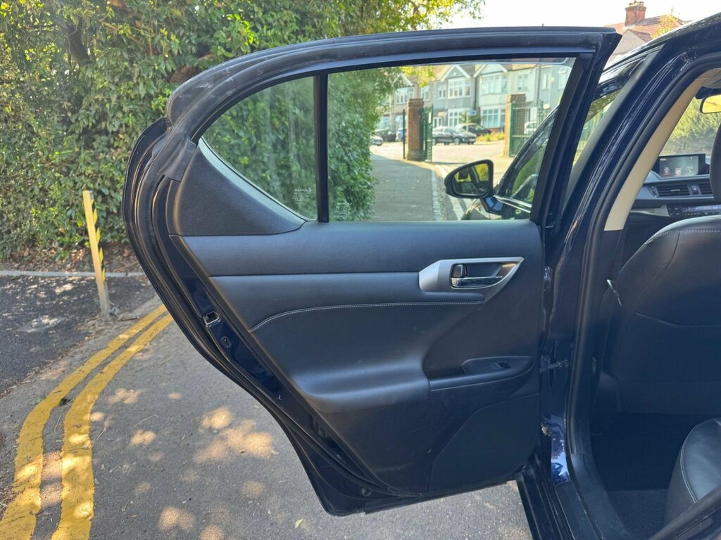 Lexus CT 1.8 200H F Sport Hatchback Hybrid Cvt Black #25