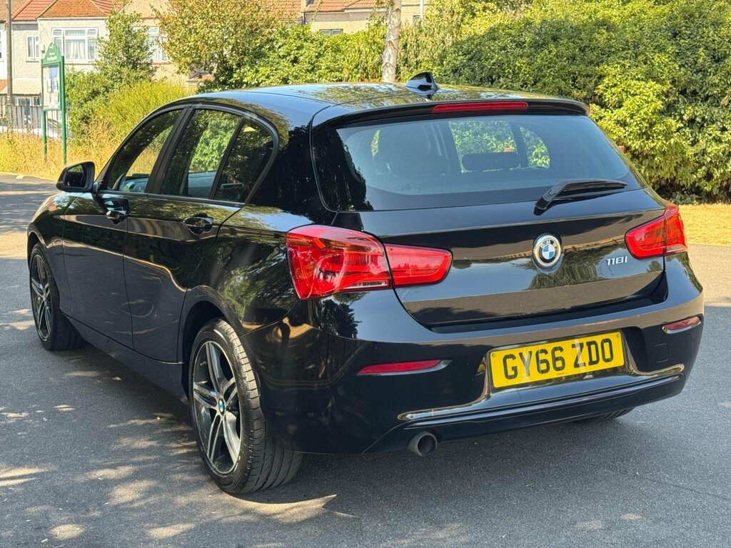 BMW 1 Series 1.5 118I Sport Euro 6 Ss Black #4
