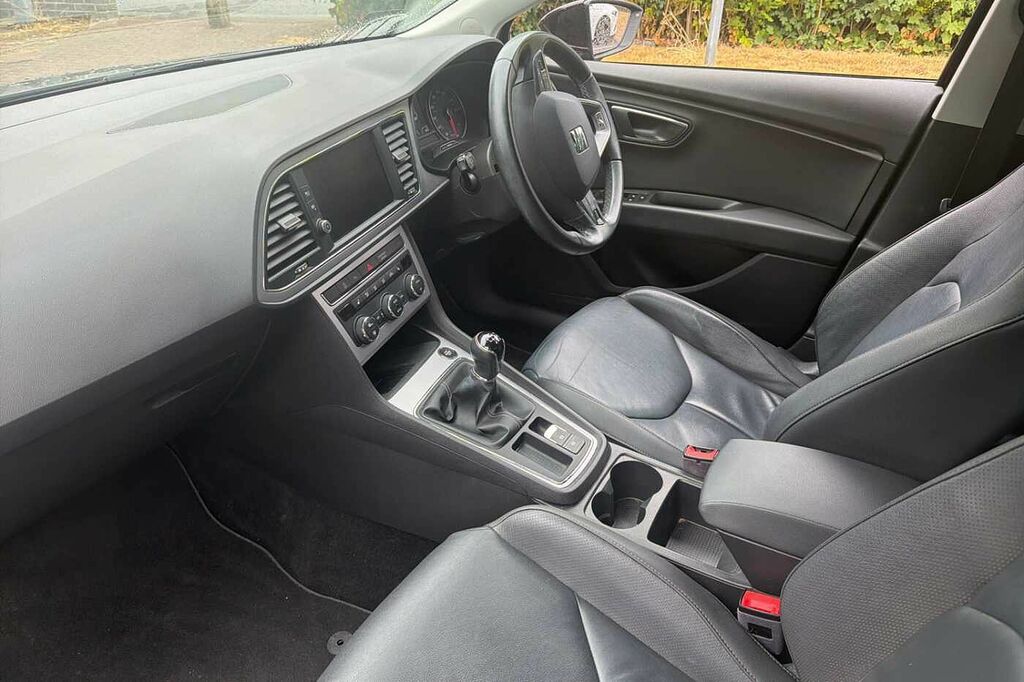 Seat Leon 1.4 Tsi 125 Xcellence Technology Purple #2