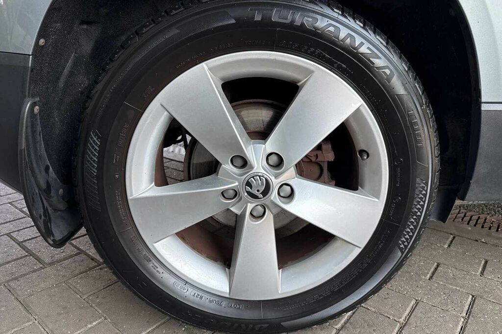 Skoda Karoq 2.0 Tdi Se 4X4 Grey #5