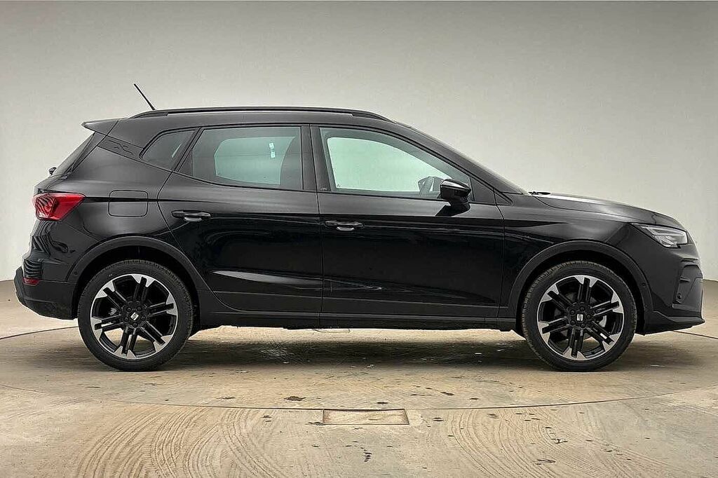 Seat Arona 1.0 Tsi 115 Fr Sport KR26LPC Black #4