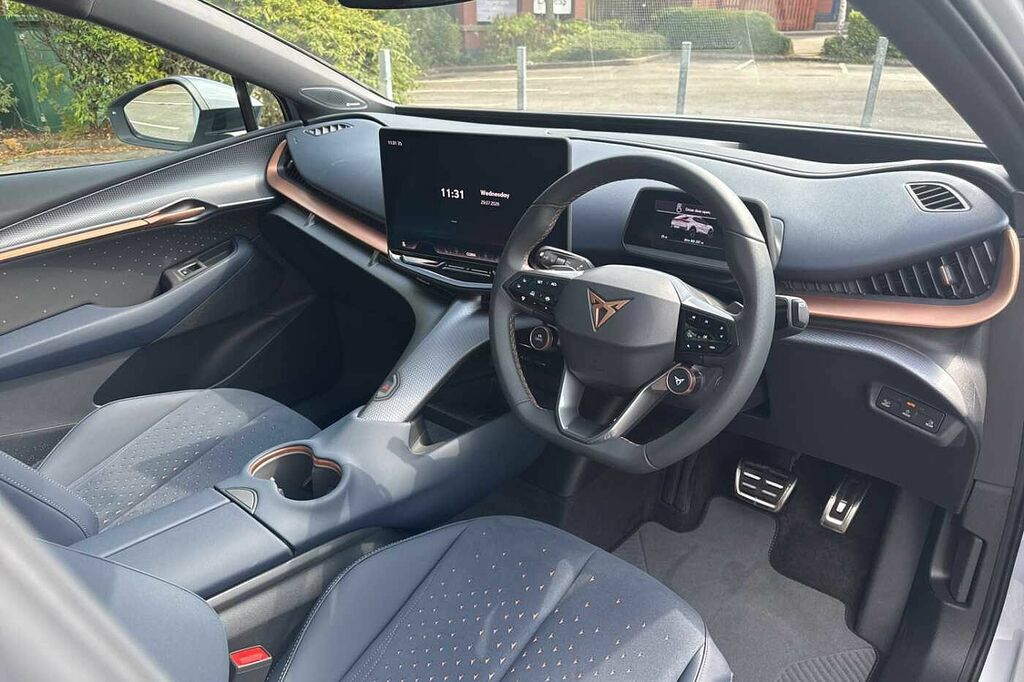 Cupra Tavascan 250Kw Vz1 77Kwh Awd White #6