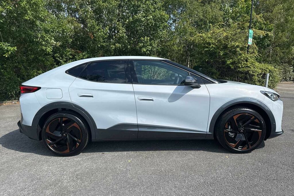 Cupra Tavascan 250Kw Vz1 77Kwh Awd White #4
