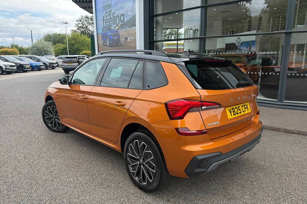 Skoda Kamiq 1.0 Tsi Design Edition YB25CFK Orange #3