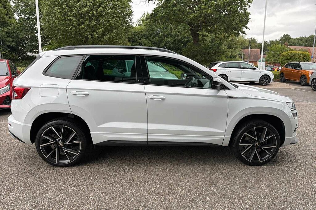 Skoda Karoq 1.5 Tsi Sport Line Dsg YD70HLY White #4