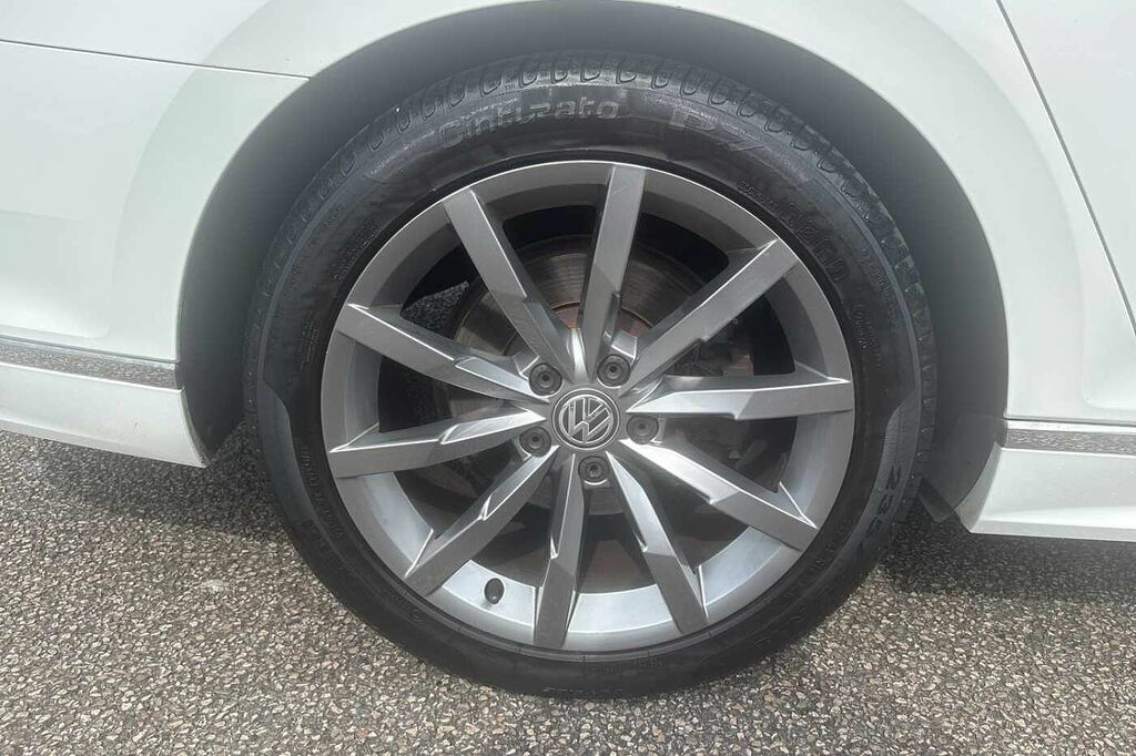 Volkswagen Passat 2.0 Tdi Scr 190 R-line Dsg DG20HXB White #5