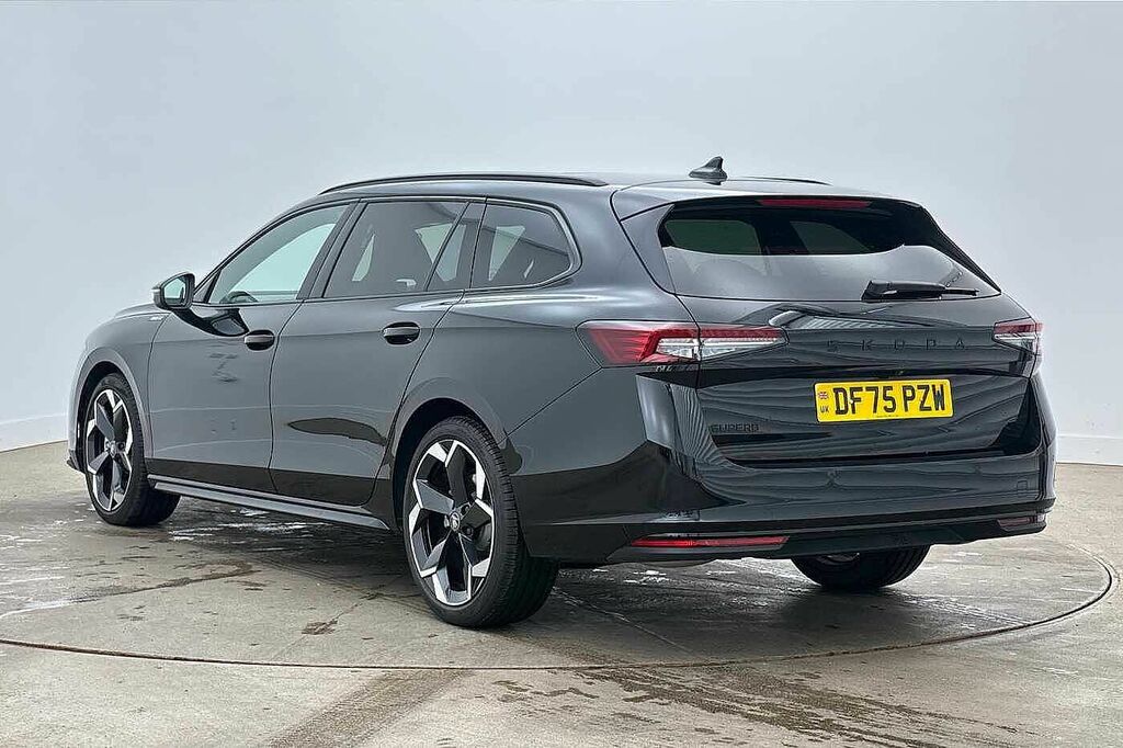 Skoda Superb 2.0 Tsi 204 Sportline Dsg Black #3