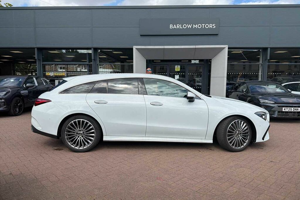 Mercedes-Benz CLA Class 200 Amg Line Premium Tip White #4
