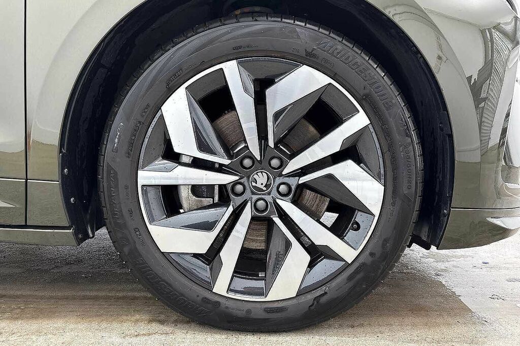 Skoda ENYAQ 210Kw 85X Sportline 82Kwh 4X4 Green #5