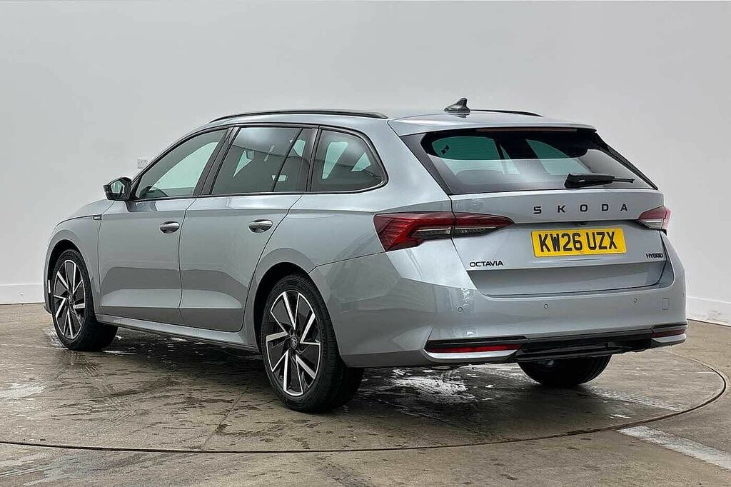 Skoda Octavia 1.5 Tsi 150 E-tec Sportline Dsg Silver #3