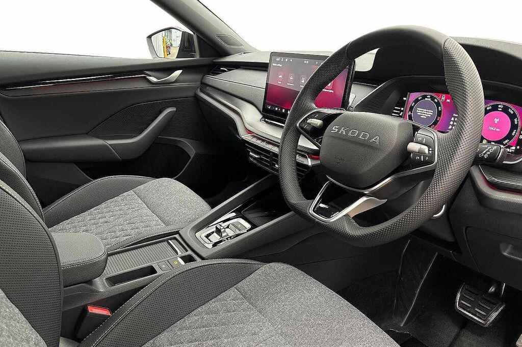 Skoda Octavia 1.5 Tsi 150 E-tec Sportline Dsg KW26UZJ Black #6