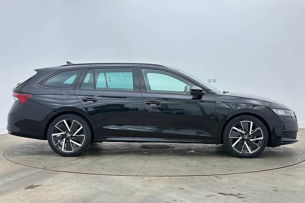 Skoda Octavia 1.5 Tsi 150 E-tec Sportline Dsg KW26UZJ Black #4