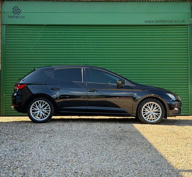 Seat Leon Tsi Se Dynamic Hatchback Black #4