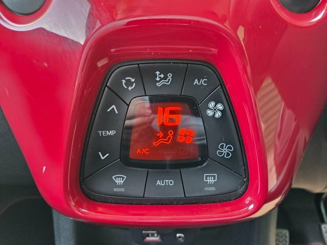 Citroen C1 1.0 Vti Etg Flair Cwvehiclemarketing Red #26