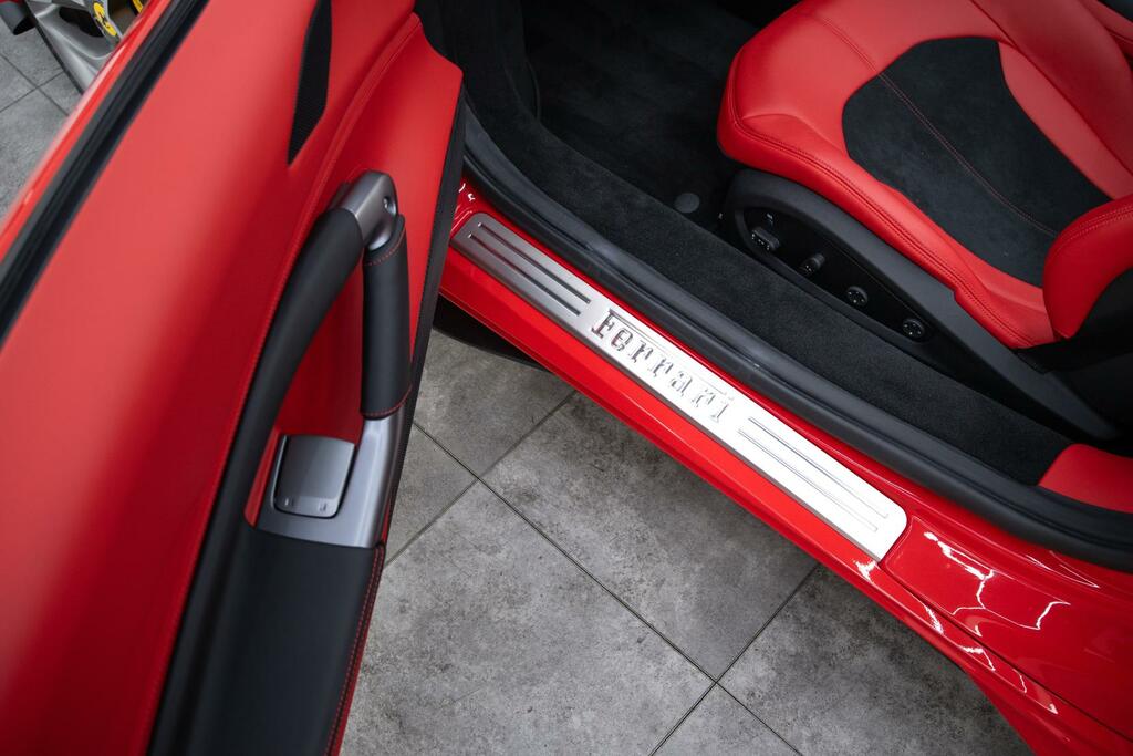 Ferrari F8 Spider V8 F1 Dct Euro 6  #11