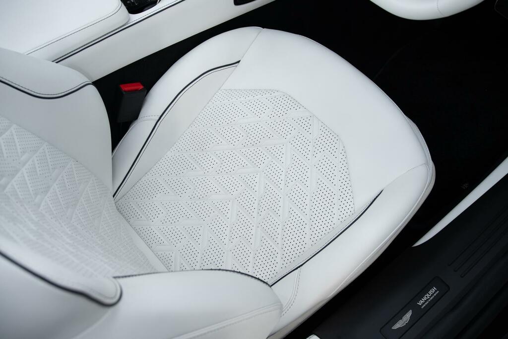 Aston Martin Vanquish 5.2 V12 Biturbo Euro 6 Ss Grey #8