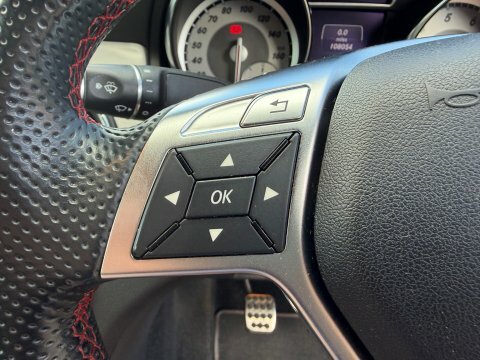 Mercedes-Benz CLA Class 2.1 Cla220 Cdi Amg Sport 170 Bhp Purple #14