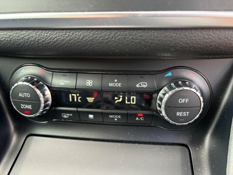 Mercedes-Benz CLA Class 2.1 Cla220 Cdi Amg Sport 170 Bhp Purple #20