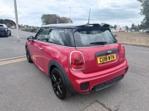 Mini Hatch Cooper CU18WTN Red #2