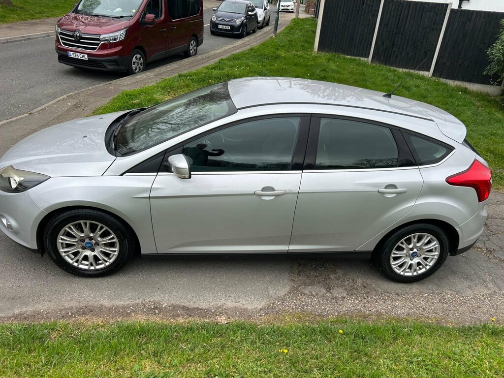 Ford Focus 1.6 Titanium Euro 5 CV12LLO Silver #4