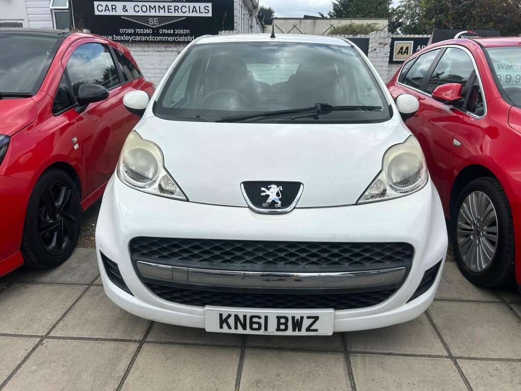 Peugeot 107 1.0 12V Urban Euro 5 White #3