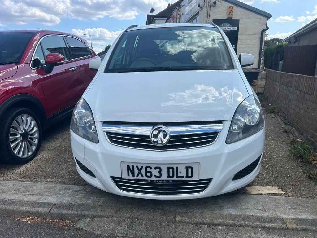 Vauxhall Zafira 1.6 16V Exclusiv Euro 5 NX63DLD White #2