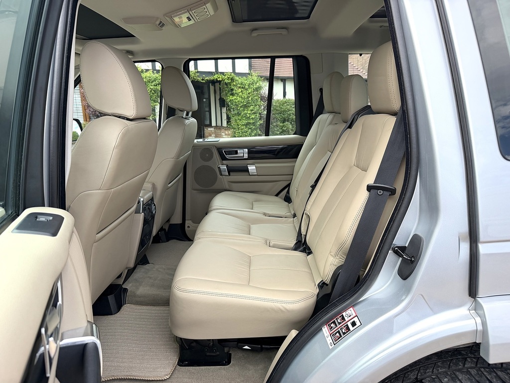 Land Rover Discovery 4 3L Xs Grey #28