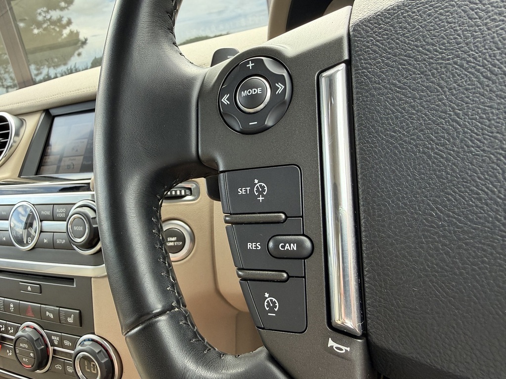 Land Rover Discovery 4 3L Xs Grey #59