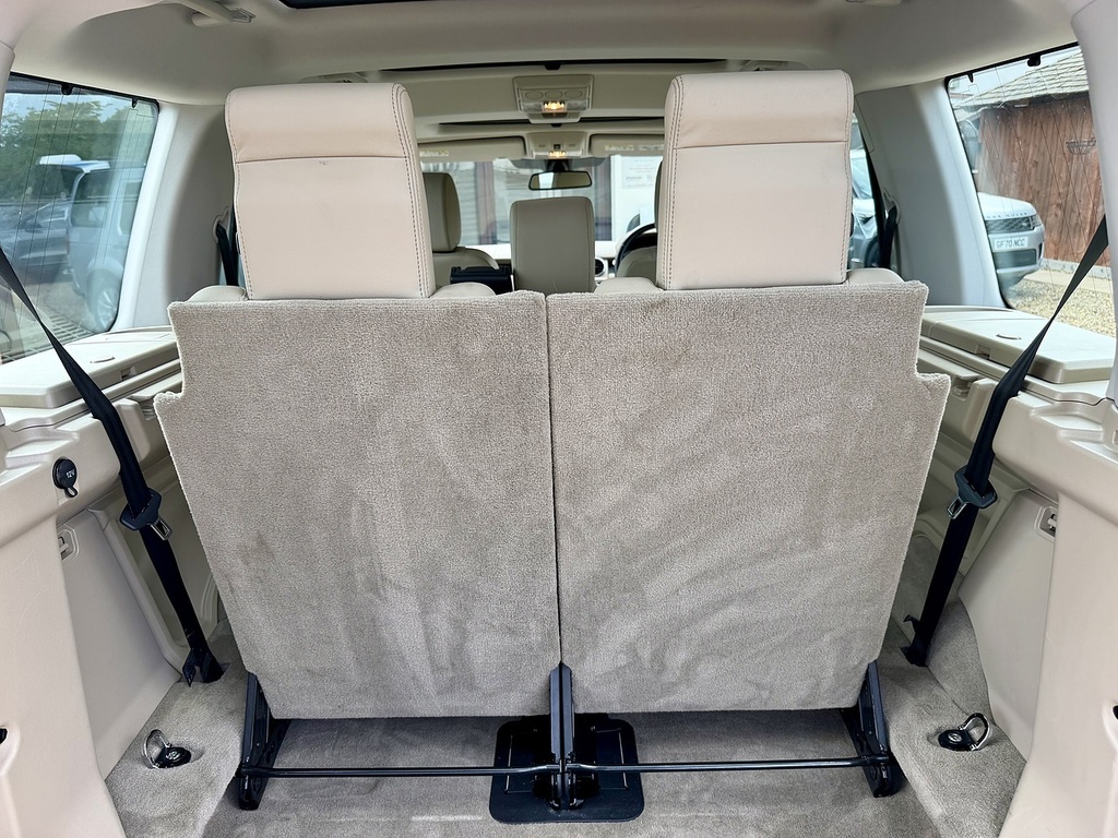 Land Rover Discovery 4 3L Xs Grey #23