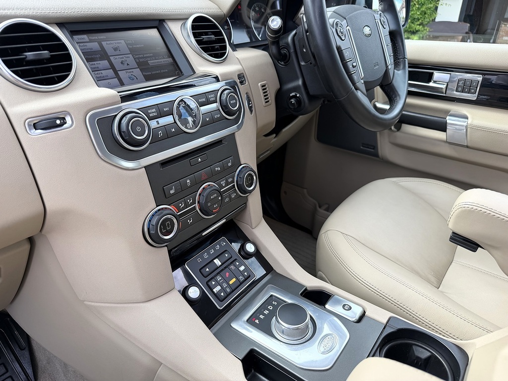 Land Rover Discovery 4 3L Xs Grey #50
