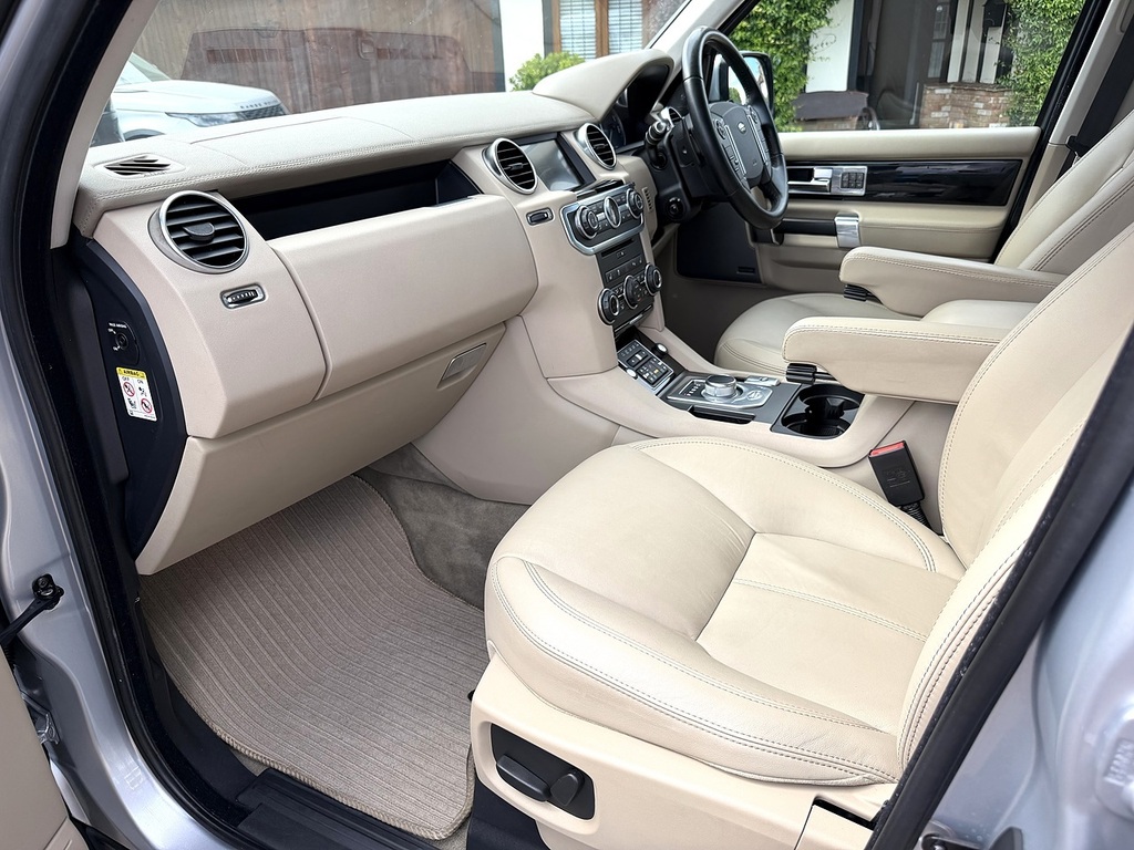 Land Rover Discovery 4 3L Xs Grey #43
