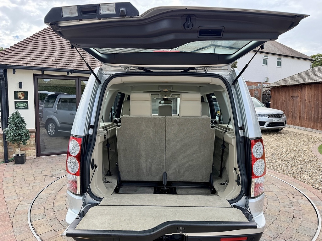 Land Rover Discovery 4 3L Xs Grey #21