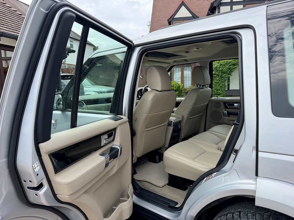 Land Rover Discovery 4 3L Xs Grey #26