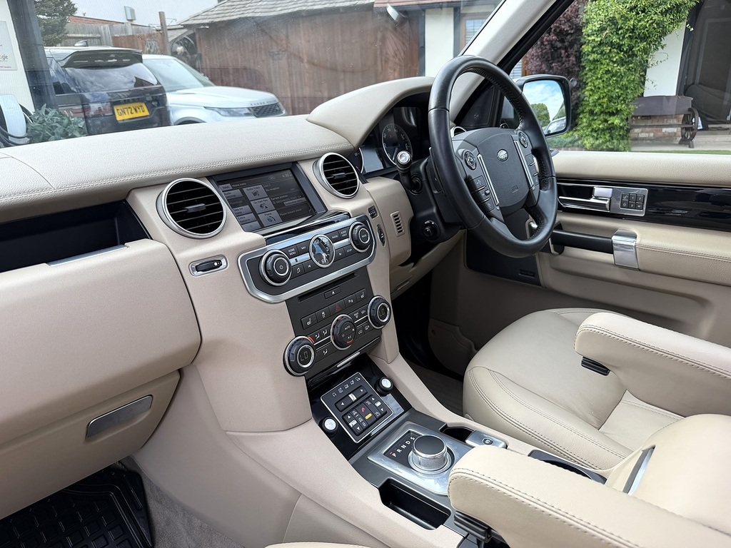 Land Rover Discovery 4 3L Xs Grey #49