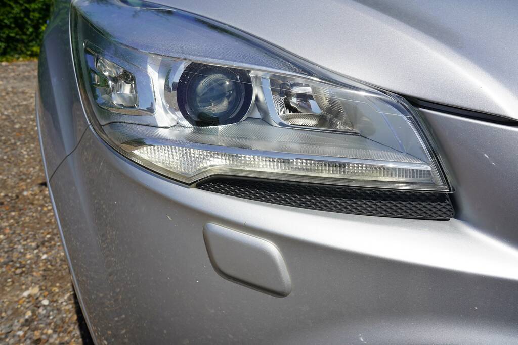 Ford Kuga Suv 2.0 Tdci Titanium Awd Euro 6 Ss 20151 Grey #5