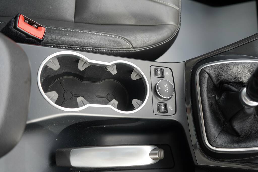 Ford Kuga Suv 2.0 Tdci Titanium Awd Euro 6 Ss 20151 Grey #28