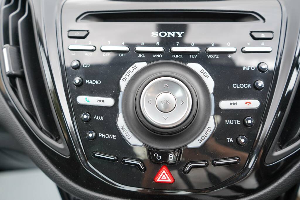 Ford B-Max Titanium Blue #22