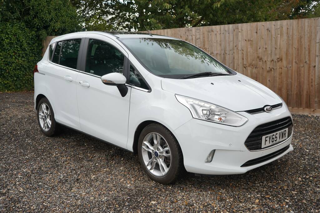 Ford B-Max Titanium X White